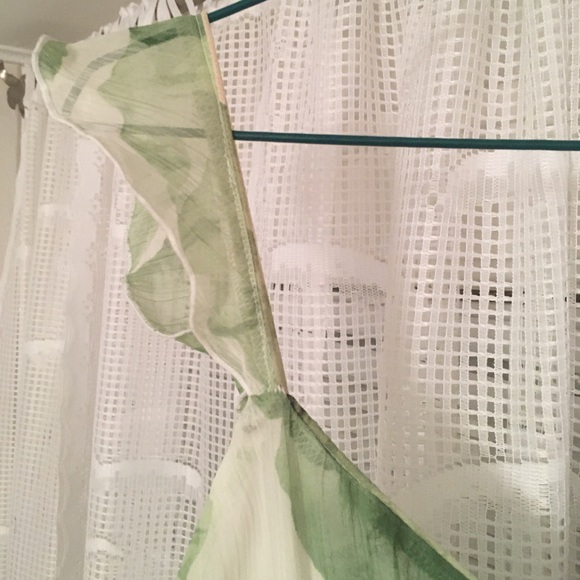 Dreamy Cream and Green Flower Print Dress - Picture 4 of 7